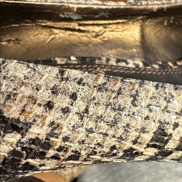 Tahari Snakeprint Pumps - Picture 5 of 5